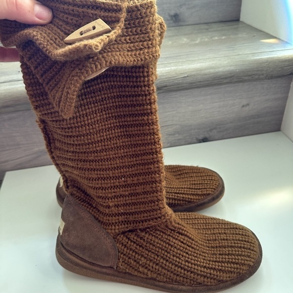 BearPaw Knitted Boots size 9 winter shoes - Picture 1 of 6